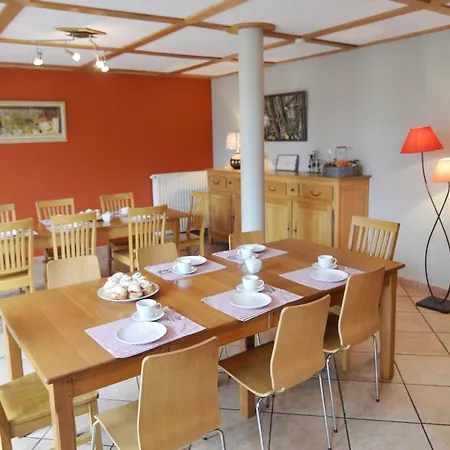 Holiday home Holiday Au Quawet Chene 2 *